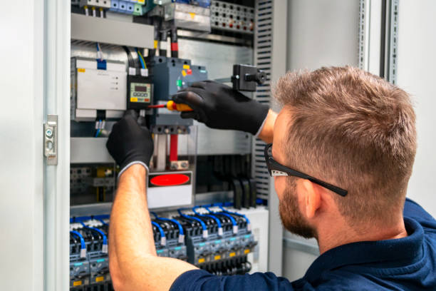 Professional Electrician in West St Paul, MN